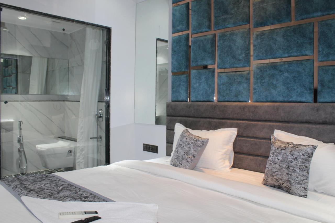 Hotel The Lowell Сурат Экстерьер фото